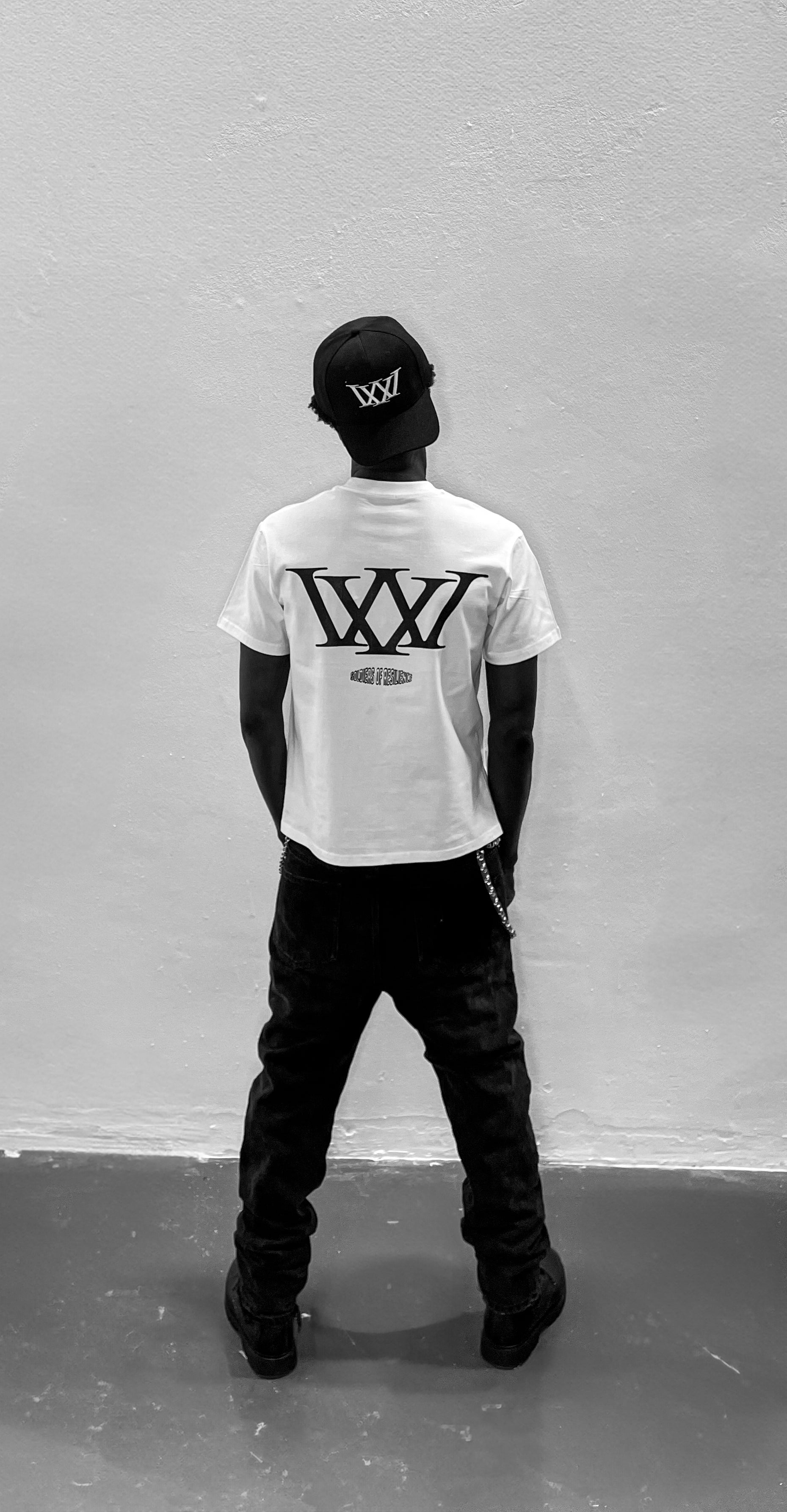 Cropped T-shirt Wan & Tuu. - WINNER OF VICTORIES