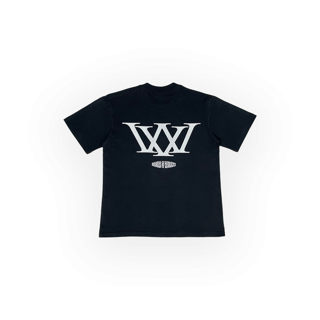 Cropped T-shirt Wan & Tuu. - WINNER OF VICTORIES